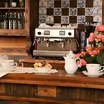 Hotel Grand Entourage - Palazzo Strassoldo 4*
