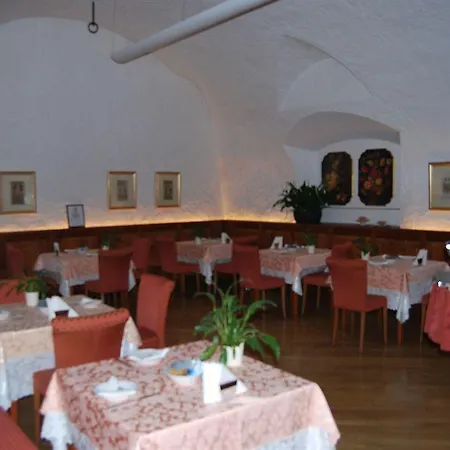 Grand Entourage - Palazzo Strassoldo 고리치아