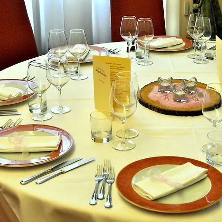 Grand Entourage - Palazzo Strassoldo Gorizia