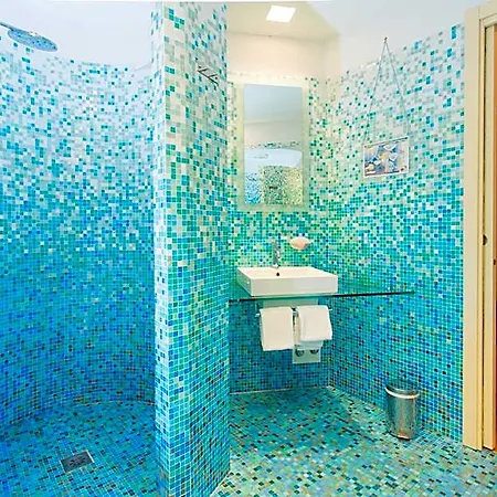 Hotel Grand Entourage - Palazzo Strassoldo 4*