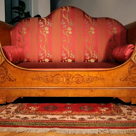Grand Entourage - Palazzo Strassoldo 호텔 고리치아